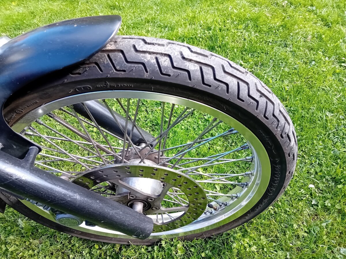 Suzuki intruder vs800 - 10