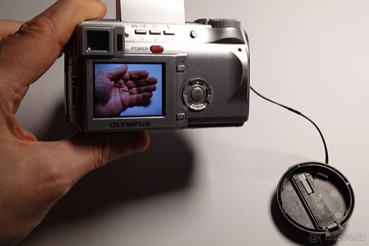 Olympus C-765 Ultra Zoom - 10