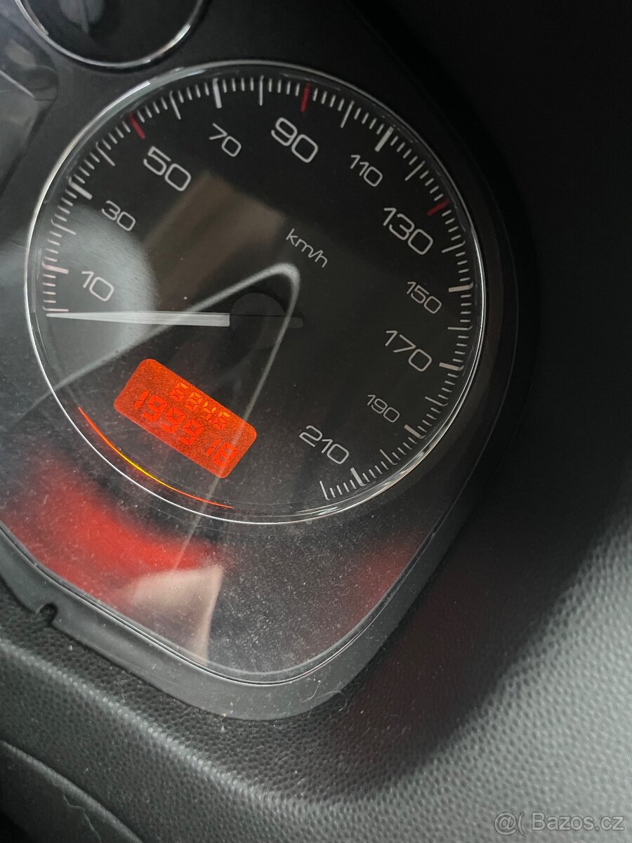 Peugeot 307 - 10