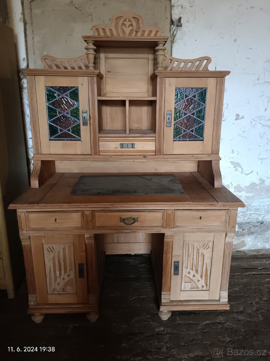 Starožitný psací stůl - 10
