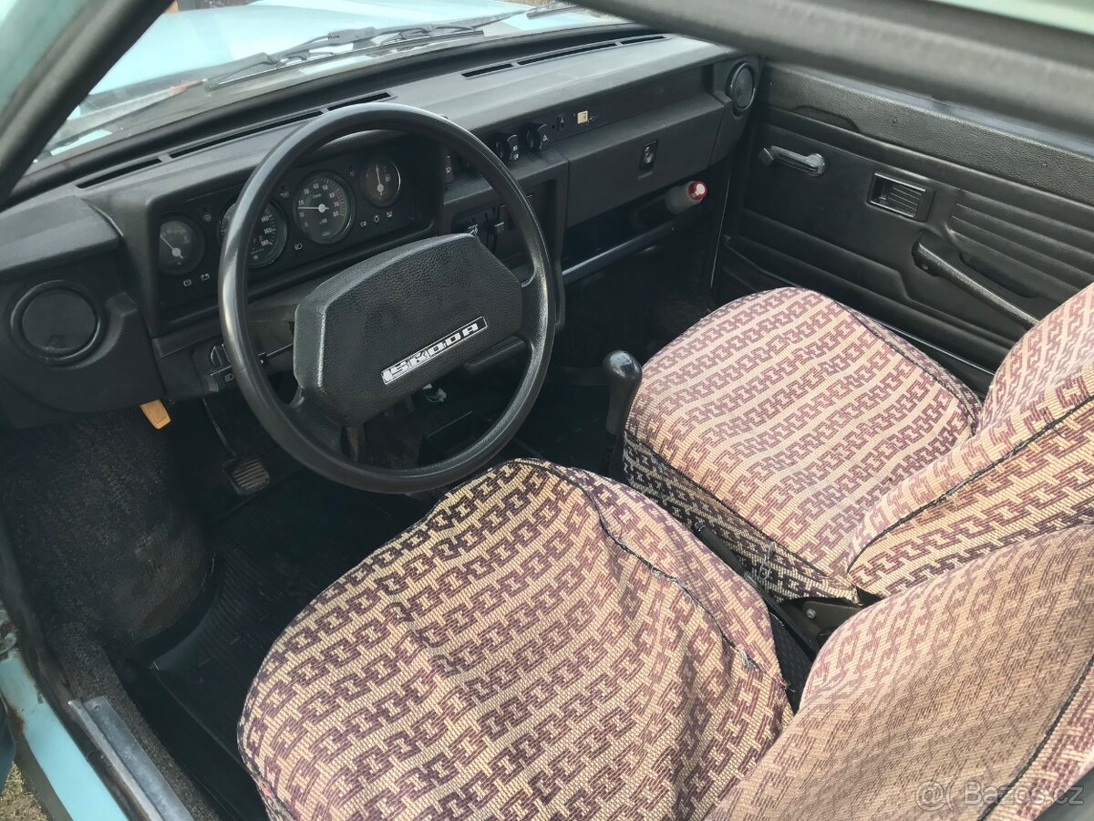 Škoda 120 GLS 40,5 5 stupnová převodovka najeto 52 tis km - 10