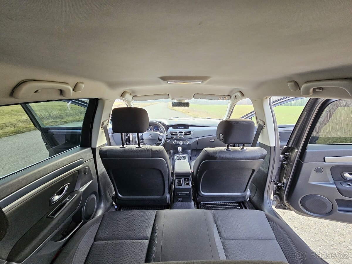 Renault Laguna III 2.0 DCi - 10