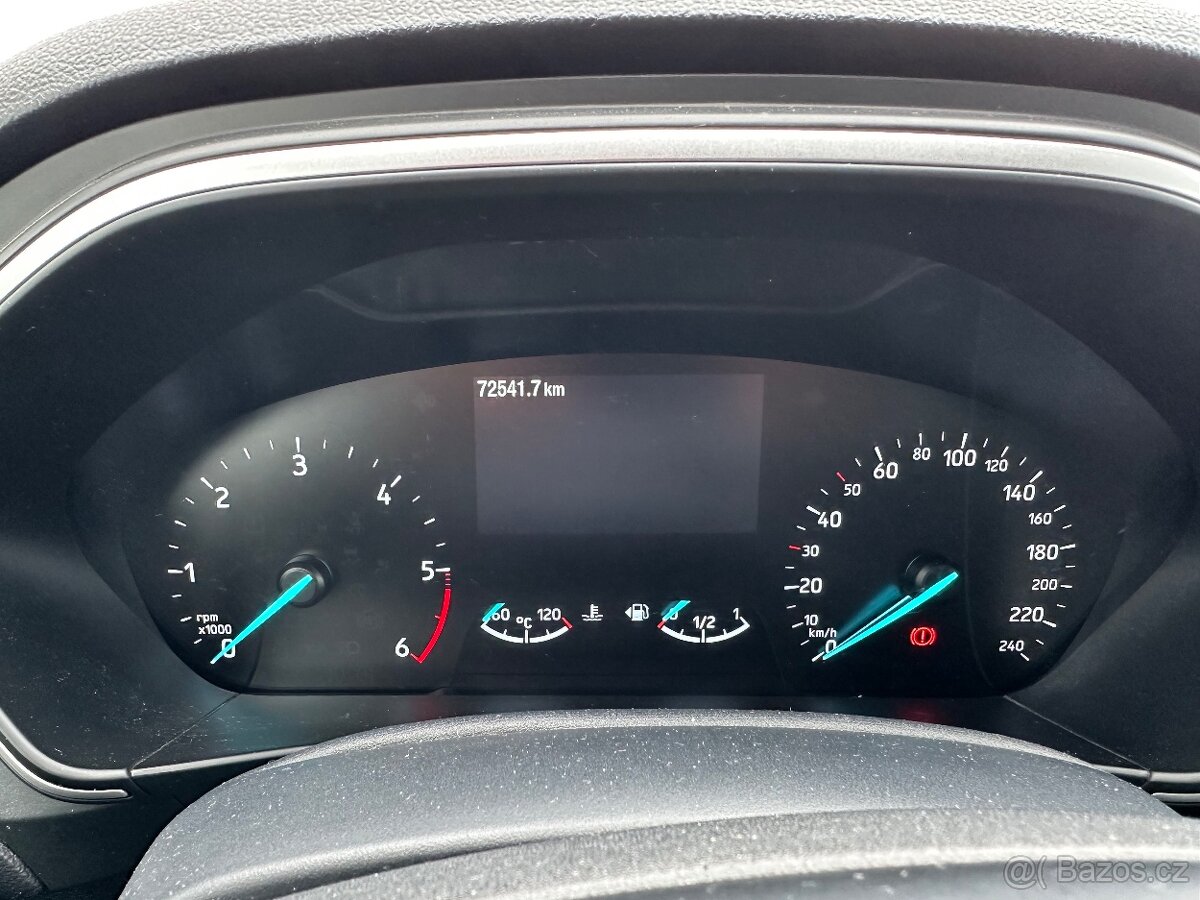 Ford Focus kombi nájezd 72000km - 10