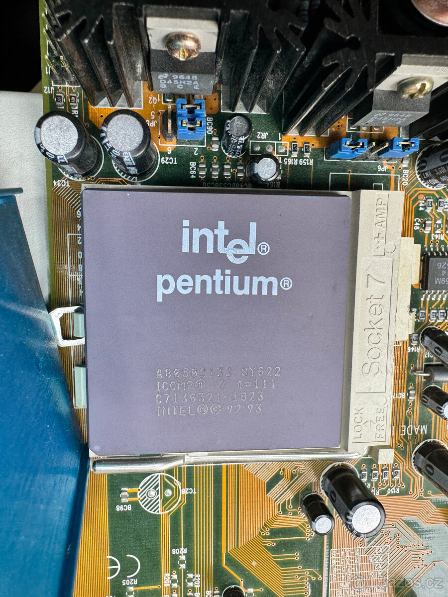 HISTORICKÁ PC SESTAVA - PO SERVISE - 10