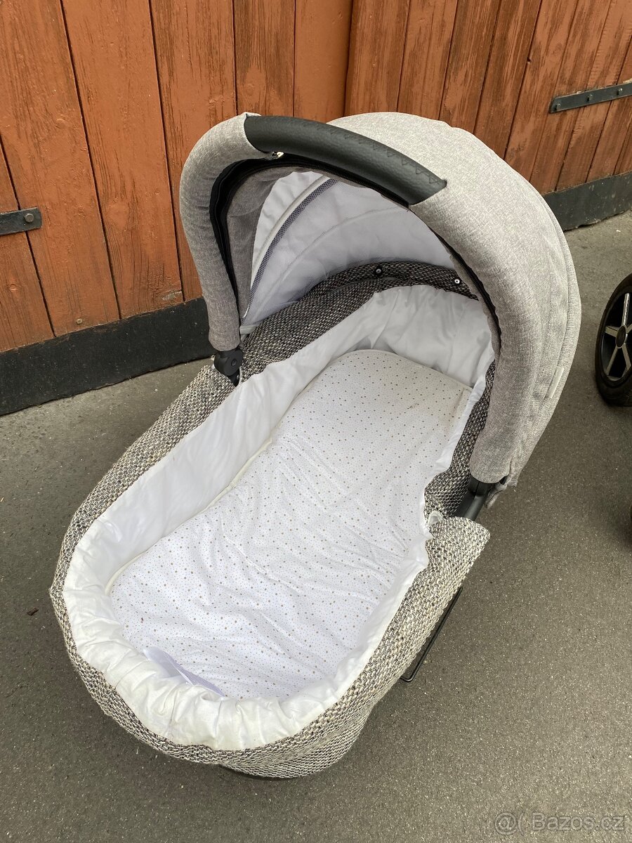 Kočárek 2v1 nebo 3v1 Baby Merc Zippy Q - 10