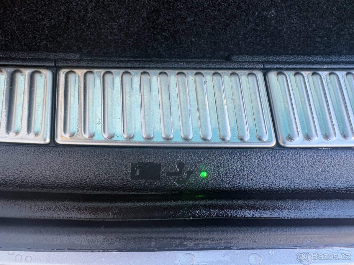 Superb 2.0TDI,147kW,4x4,DSG,DPH,WEBASTO,TAŽNÉ - 10