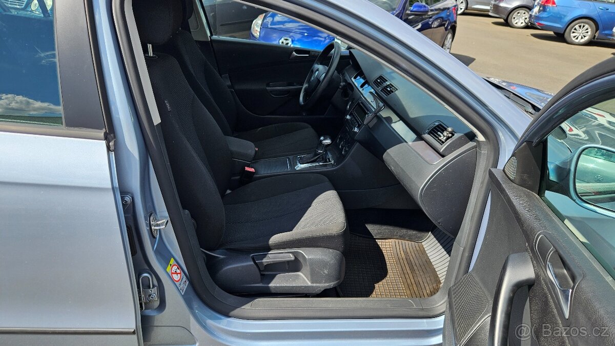 Volkswagen Passat 2,0 TDi DSG - 10