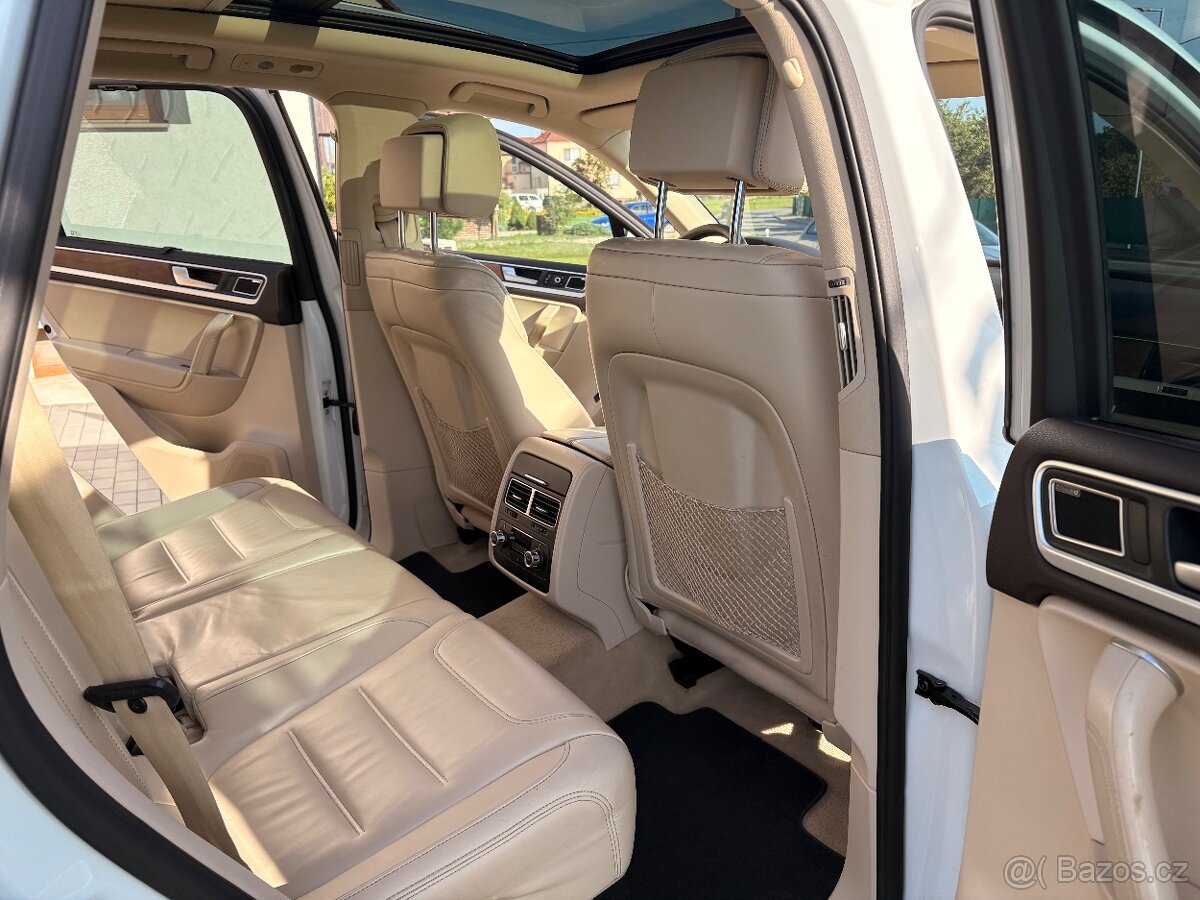 Touareg 3.0 TDi R-line Terrain-Tech - 10