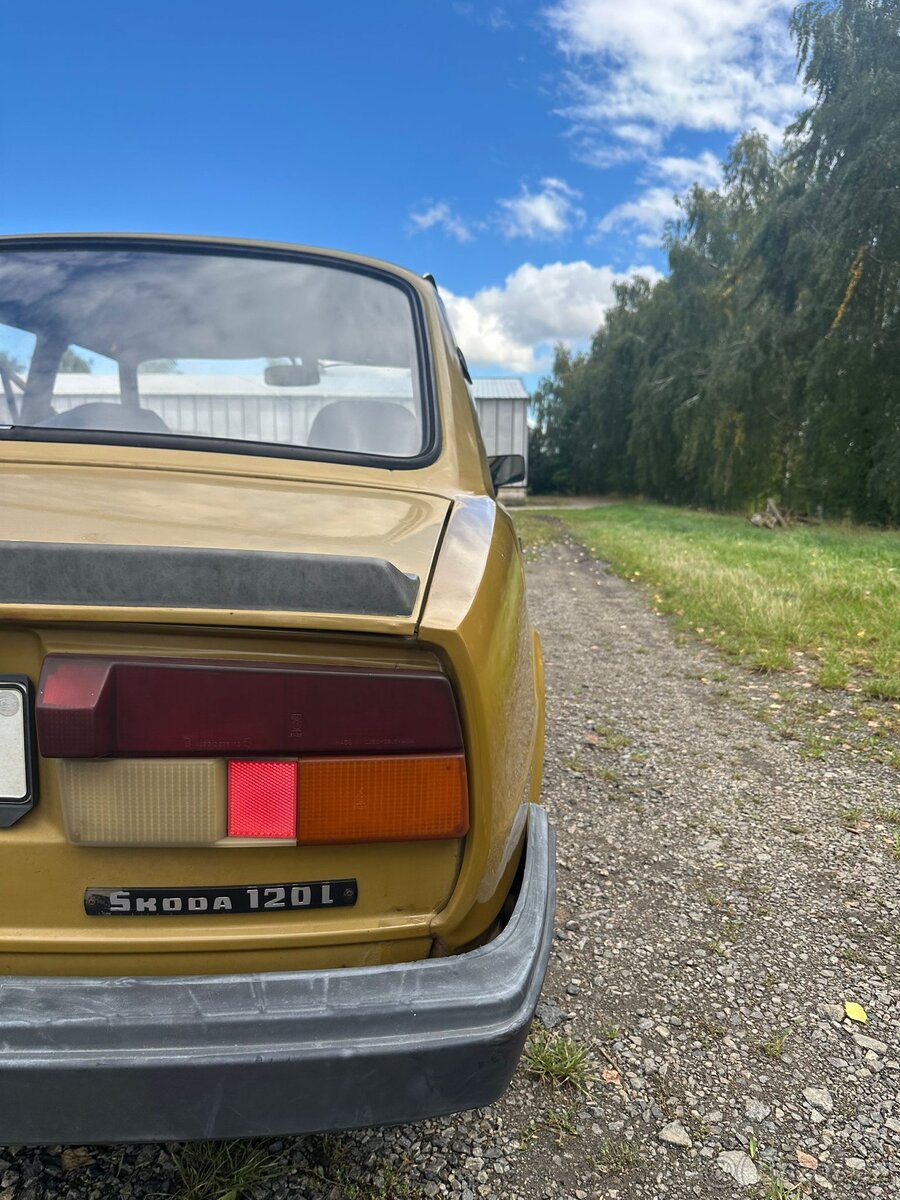 Škoda 120l - 10