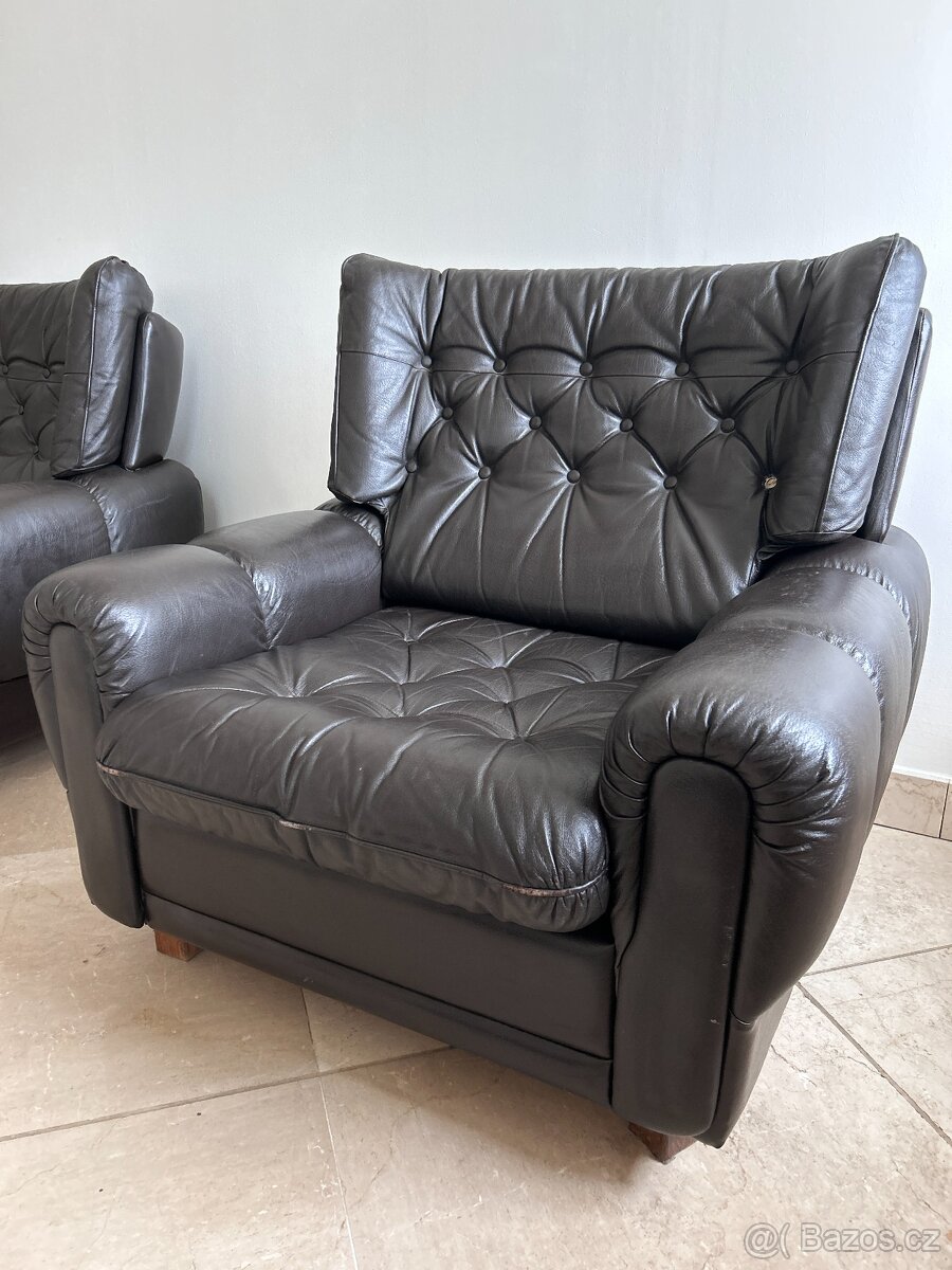 Kožená sedačka a křeslo (prodáme i samostatně) - 10