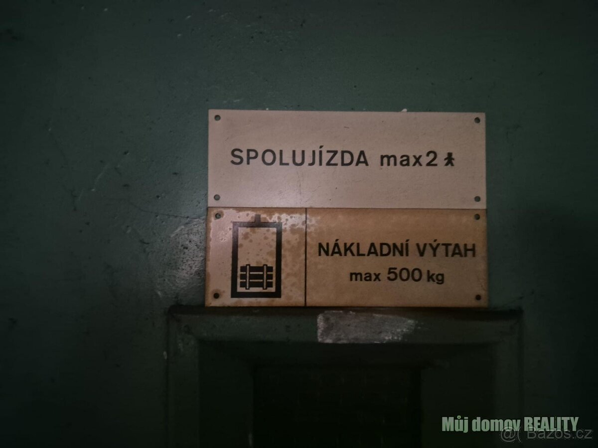 Pronájem skladového prostoru 150 m2, Světice, ul. V Zahradá - 10