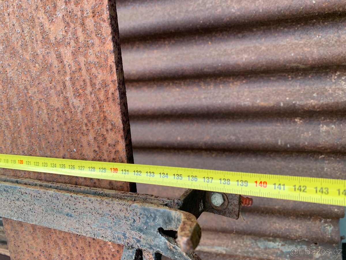 Prodám starou dřevěnou zemědělskou techniku - 10