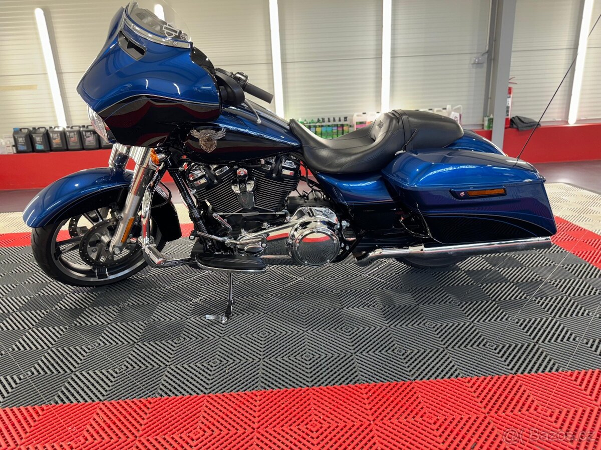 Harley Davidson Street Glide 115A - 10
