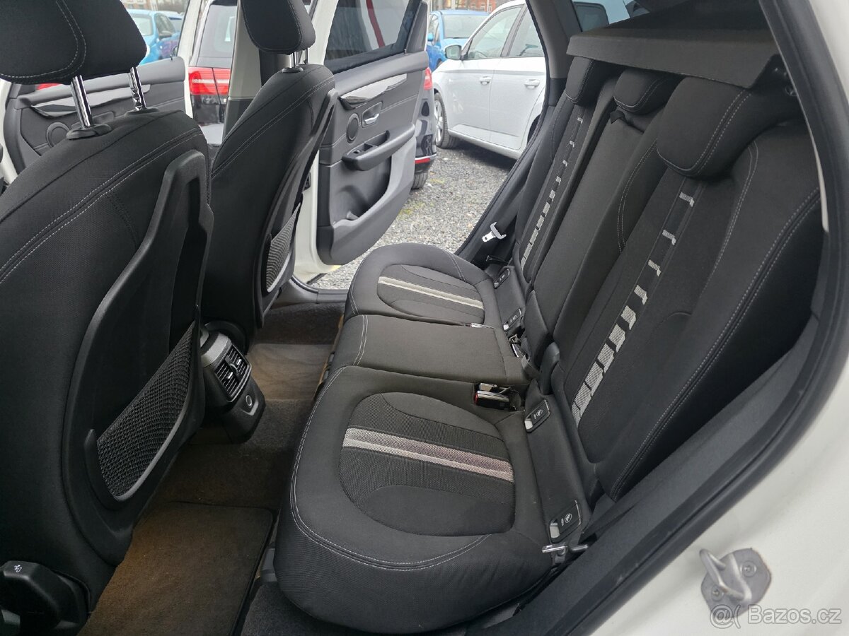 BMW Řada 2 218 D 110KW Panorama Led Navi - 10