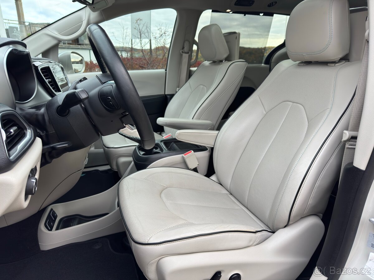 Chrysler pacifica limited Hybrid Platinium - 10