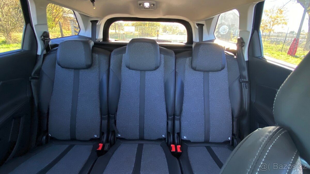 Peugeot 5008 1.6 Blue HDi 88kw,r.v. 2018,ČR,7 míst - 10