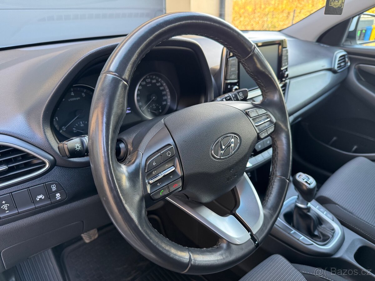 Hyundai i30 1.4i 115000Km - 10