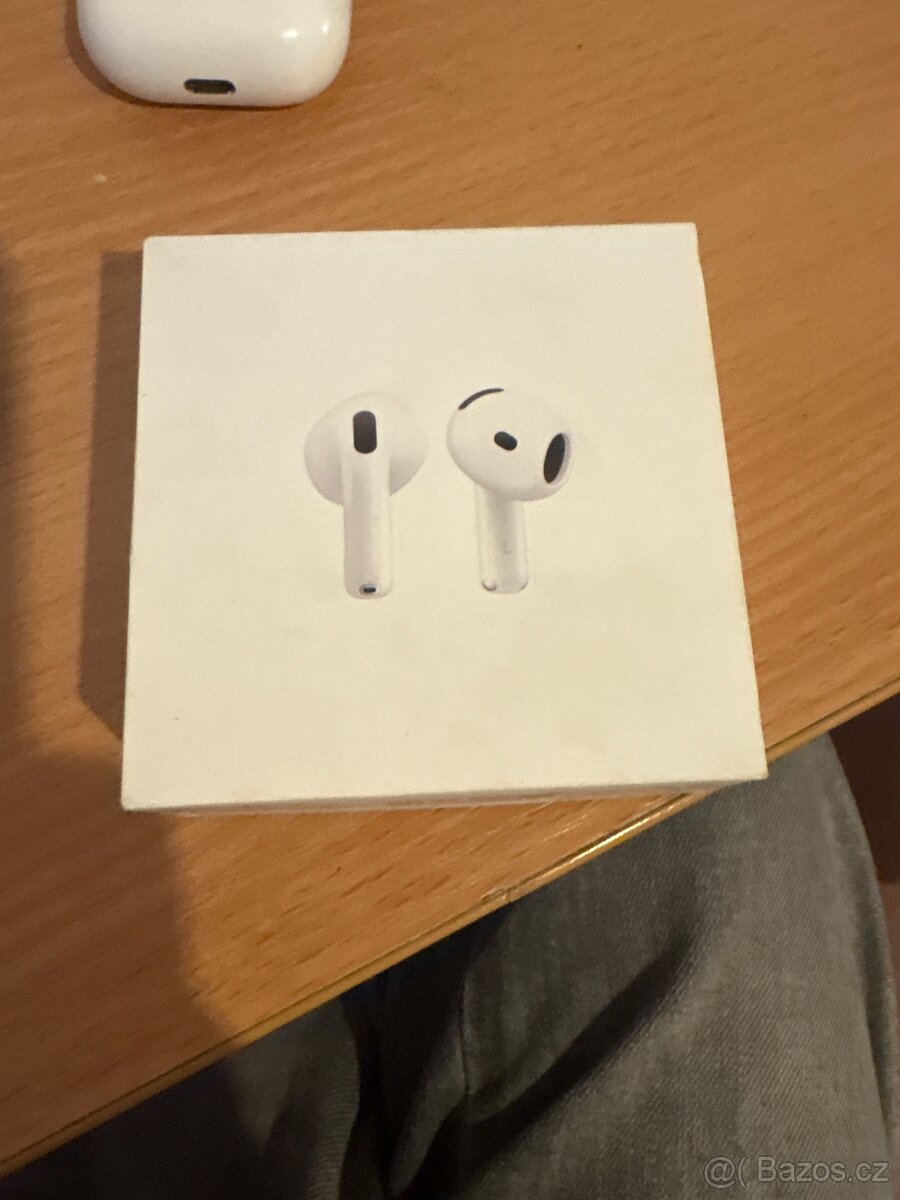 Airpods 4 - 10