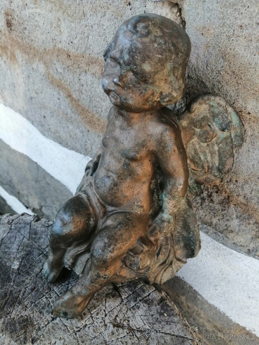 Mosazný andílek s patinou - 10