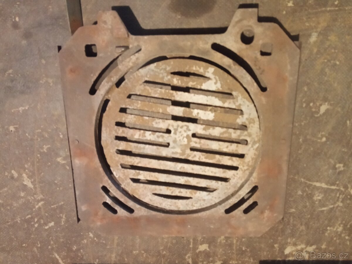 Dvířka kamen, otočný rošt, noha - 10