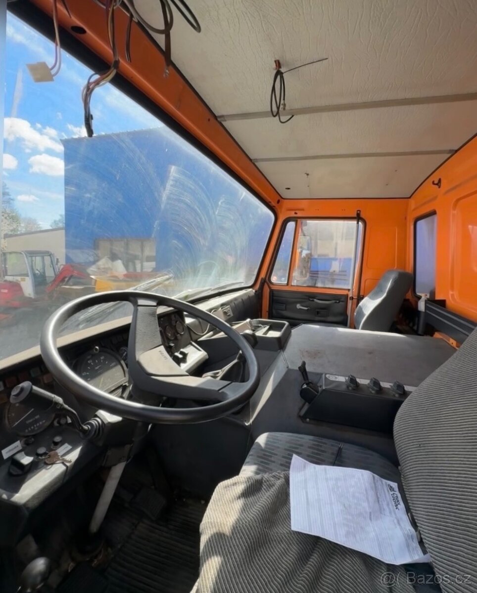 Tatra T815 - 10