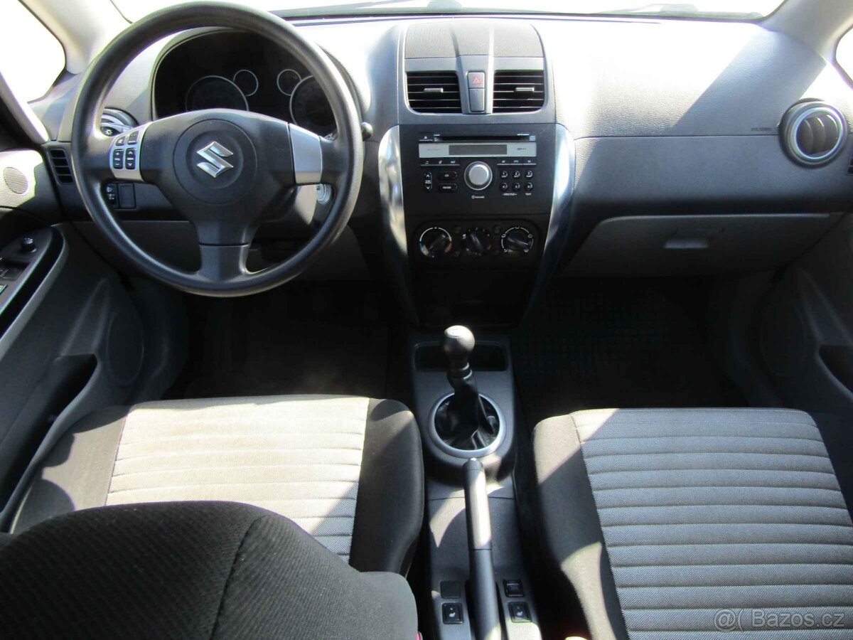 Suzuki SX4 1.6VVT , 88 kW benzín, 2011 - 10