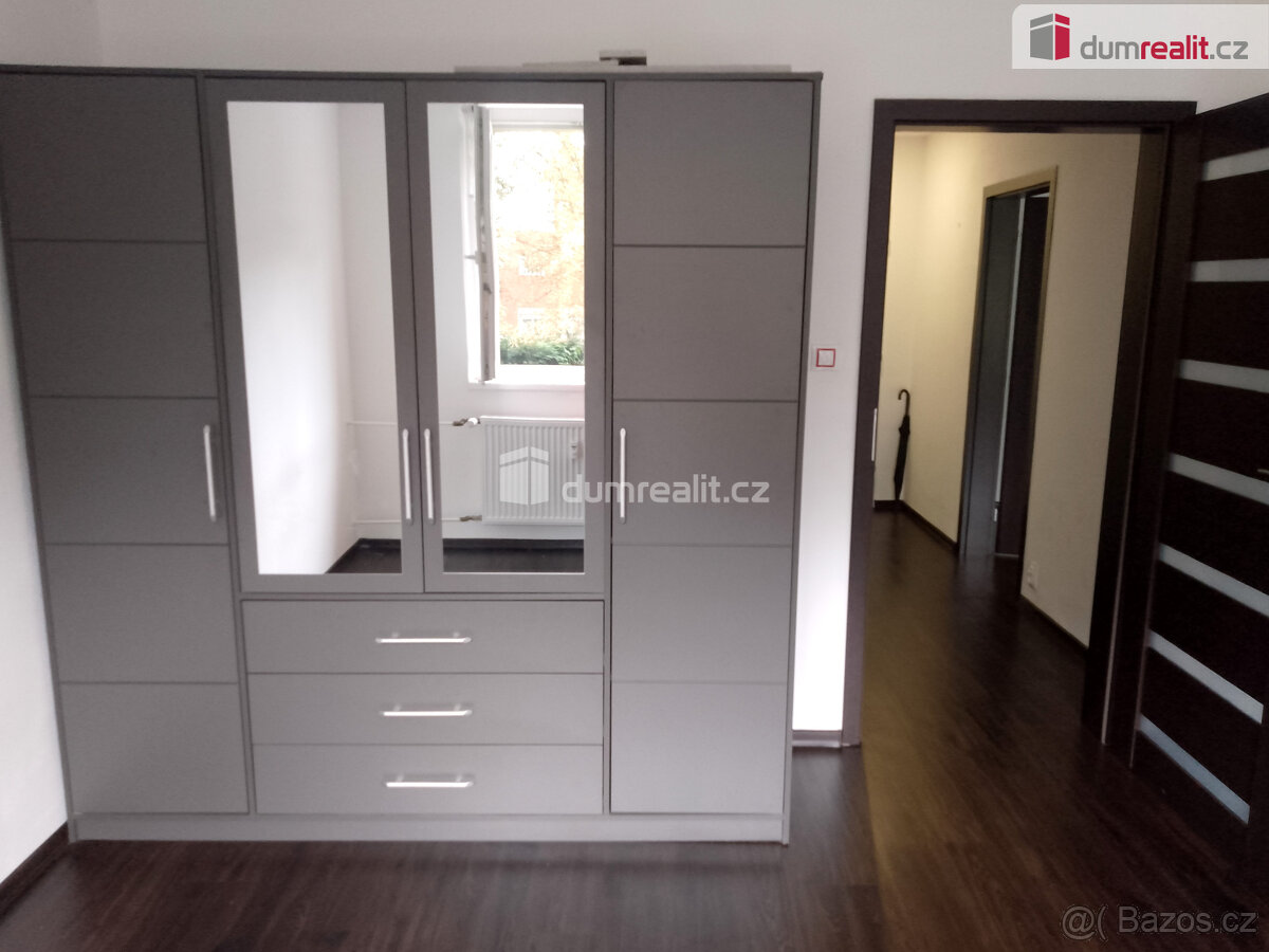 Pronájem bytu 2+1, 48 m2, Charkovská ul., Karlovy Vary - 10