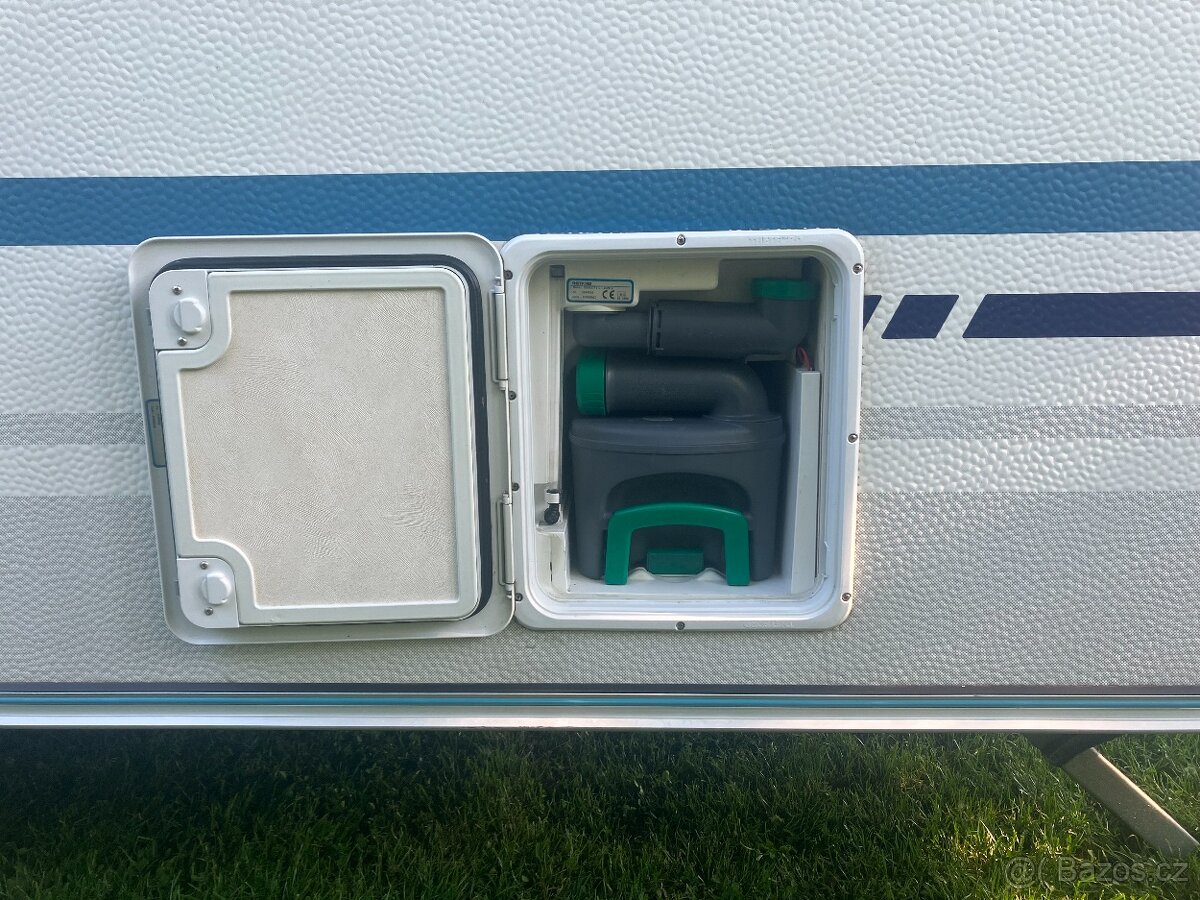 Karavan Adria Altea 542, ČR, nová STK, 6 míst - 10