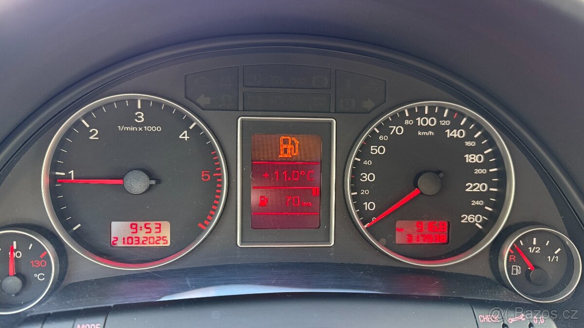 Audi A4 2.0 tdi Quattro - 10