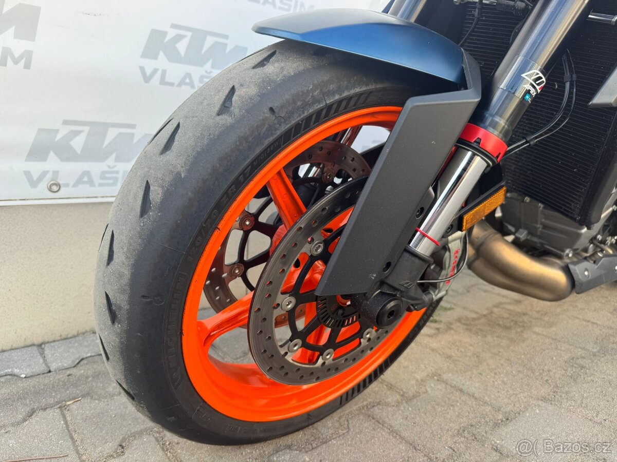 KTM 1290 Super DUKE R - 10