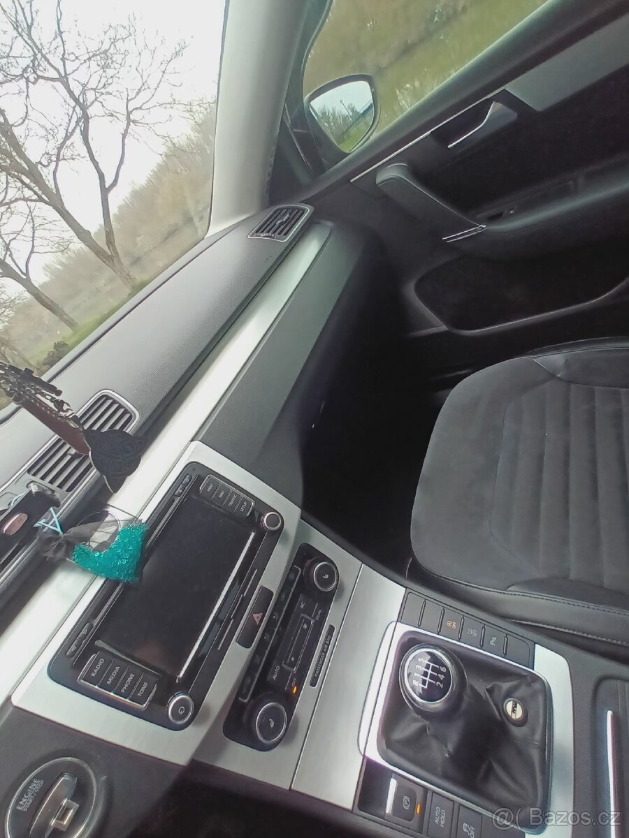 VW PASSAT 2.0 TDI - 10