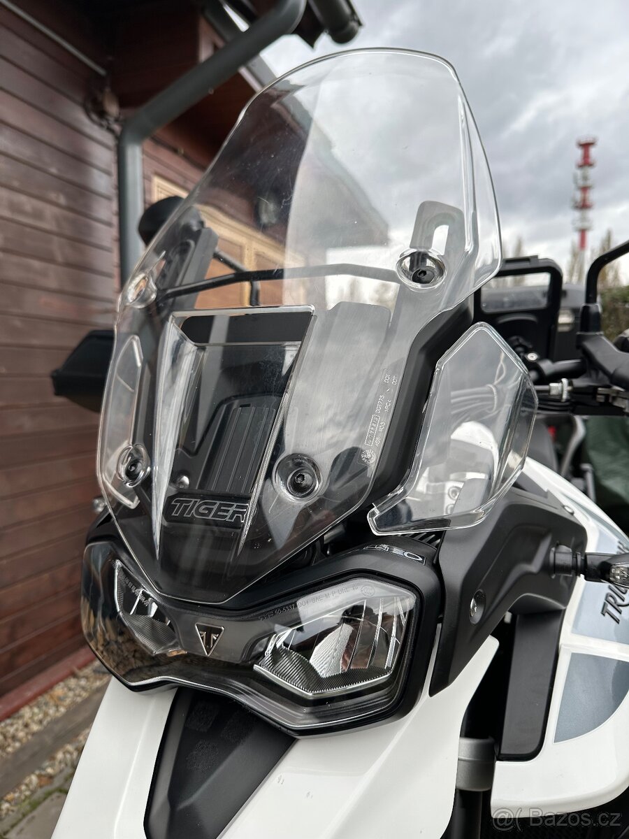 Triumph Tiger 900 GT - 10