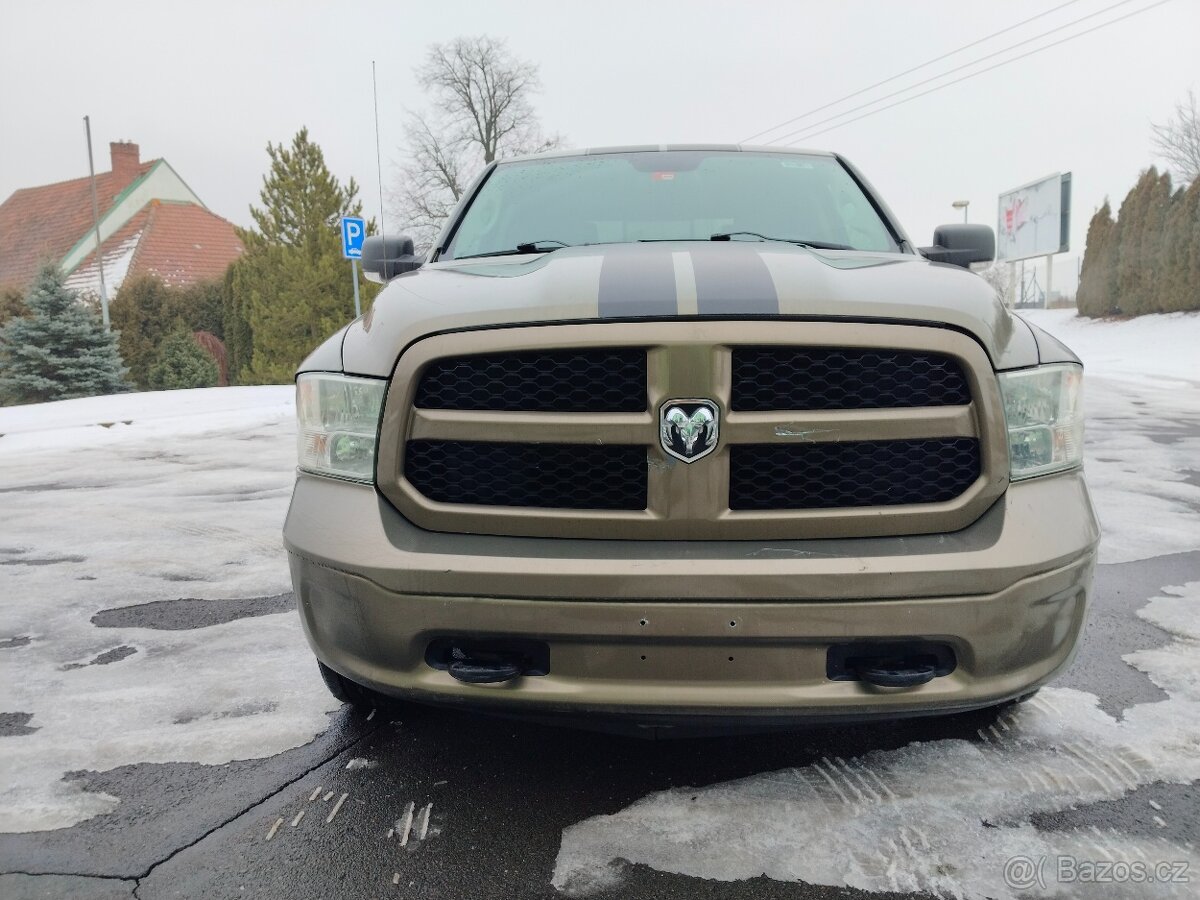 DODGE RAM 1500 5.7 HEMI, 4x4, 2015 - 10