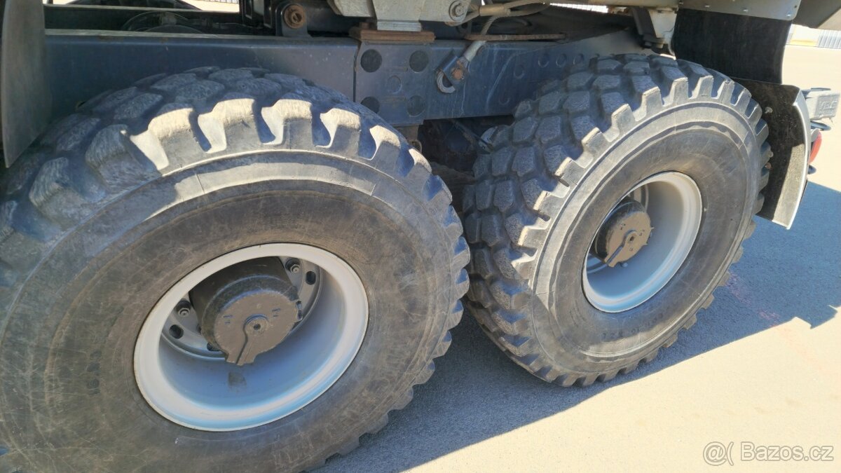 Tatra Phoenix 8x8 President - 10