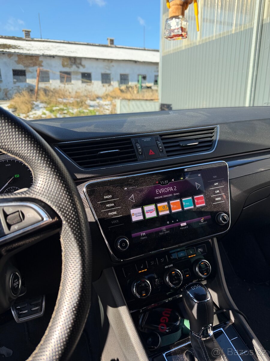 ŠKODA SUPERB SPORTLINE - 10