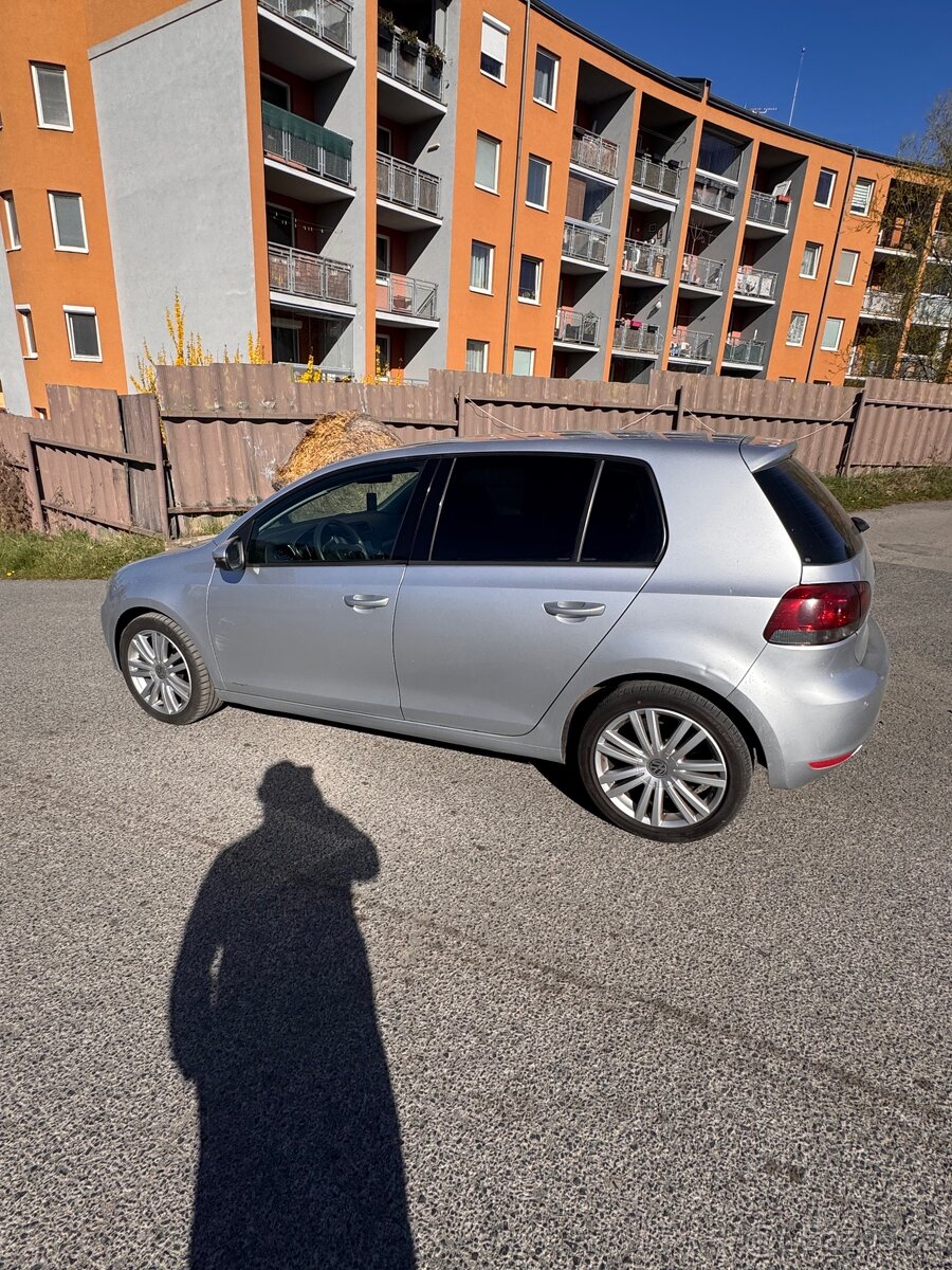 Golf 6 - 10