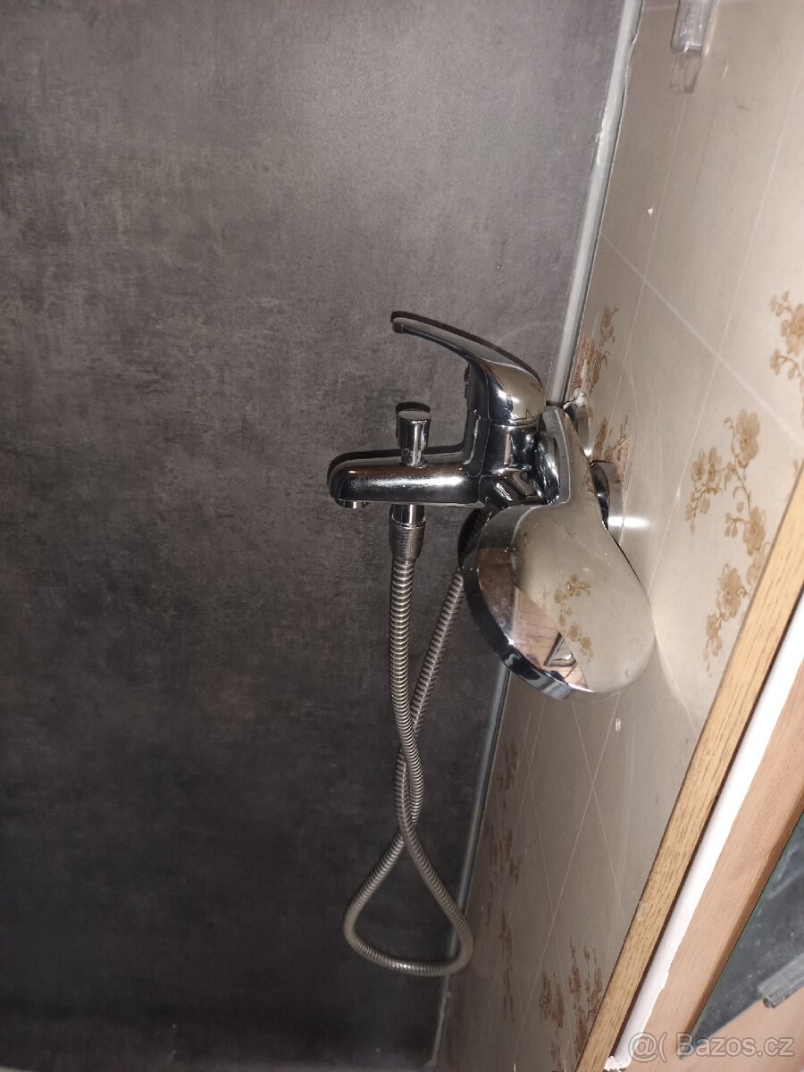 Bürstner (sprchový kout) - 10