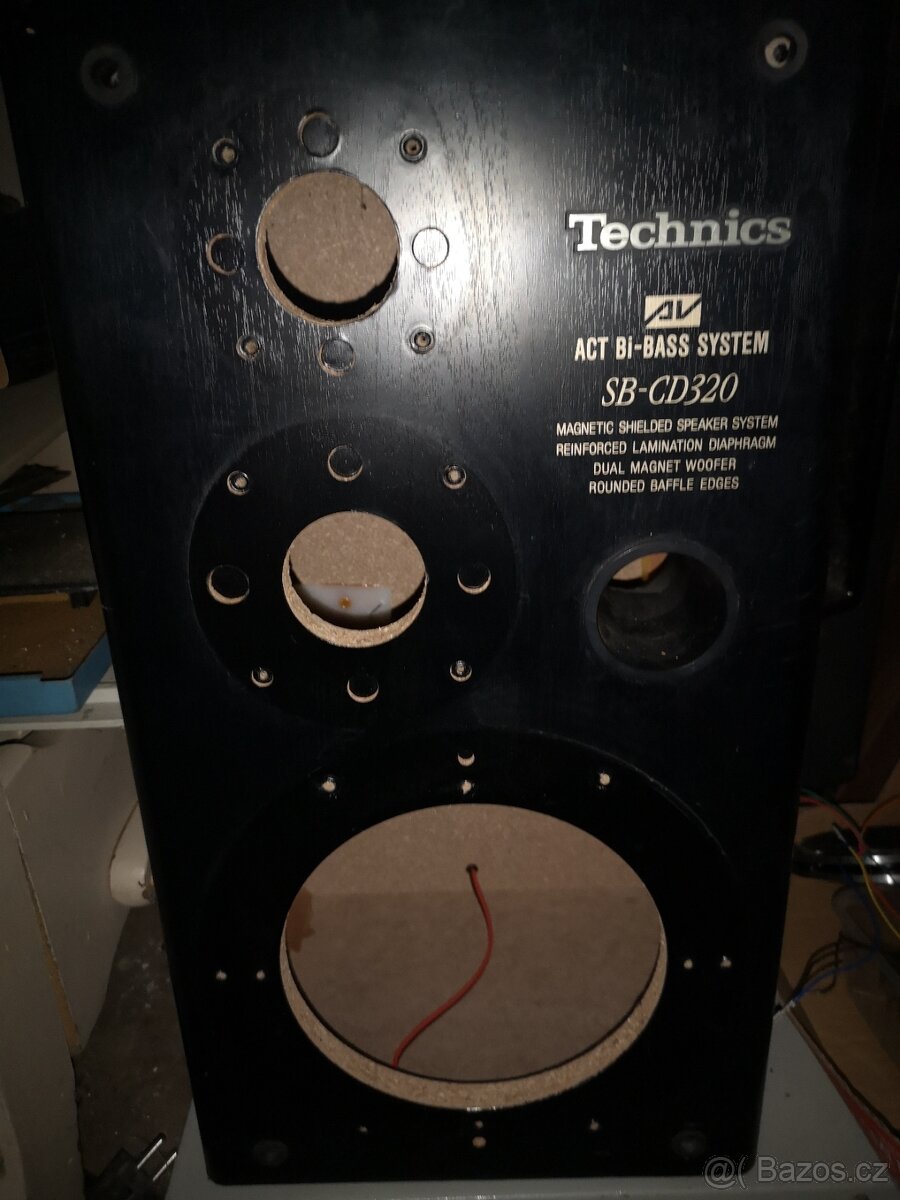HiFi reprodebny TECHNICS SB-CD 320 - poškozené na ND - 10