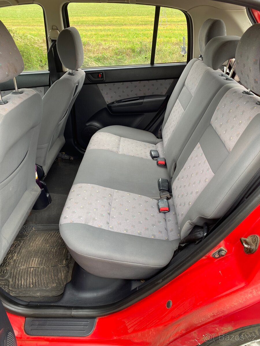 Hyundai Getz 1.3 - 10