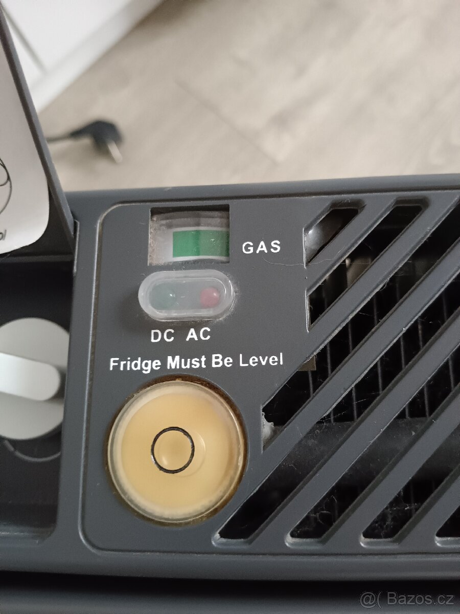 Chladnička absorpční MEVA XC-42G - 10