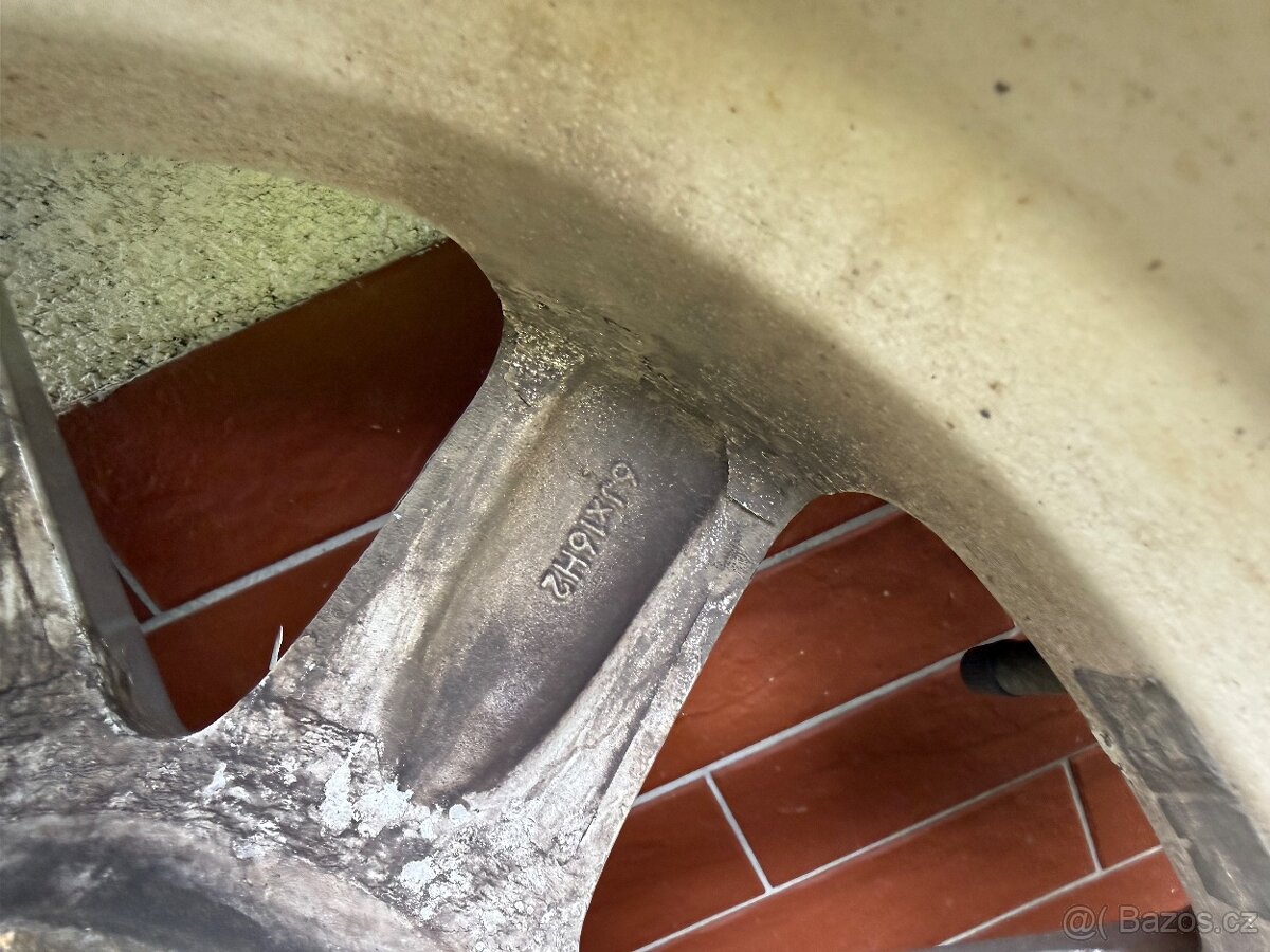 Alu kola RIAL, 5x114,3, ET 45 - 10