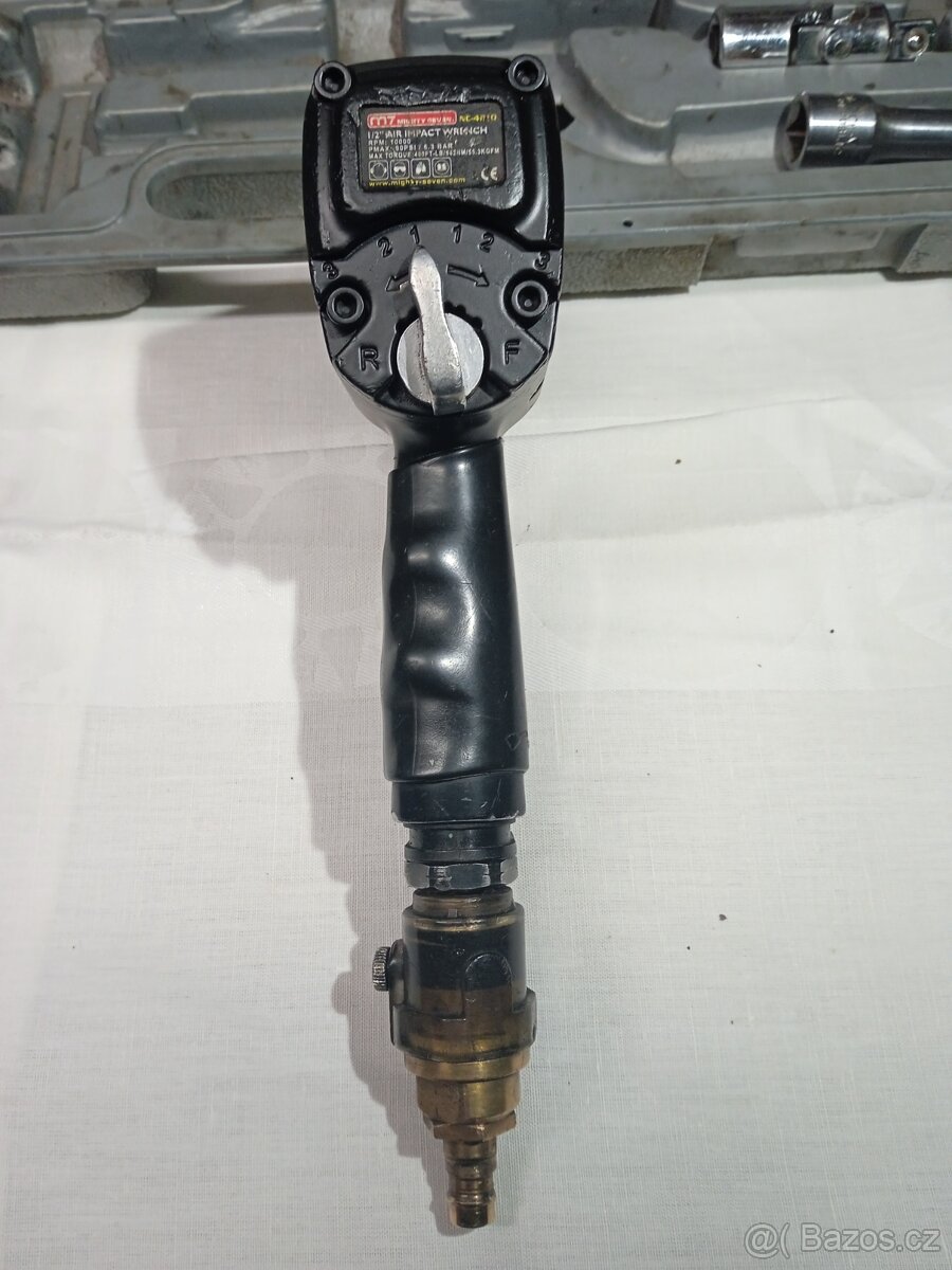 Rázový utahovák - 10