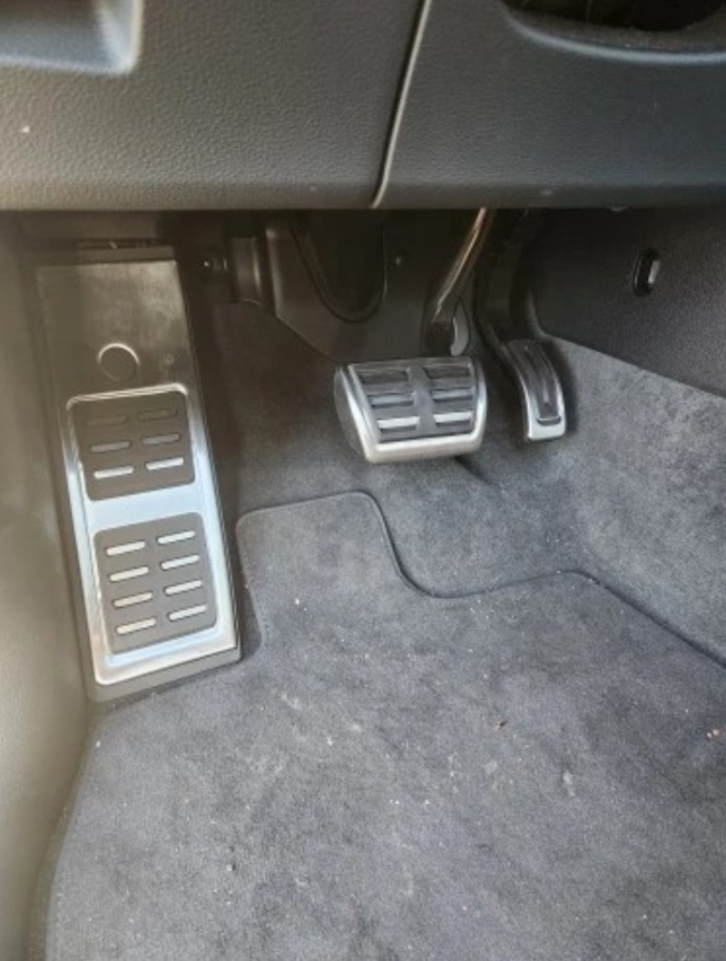 Nerezové nášlapy AUDI ŠKODA VW - 10