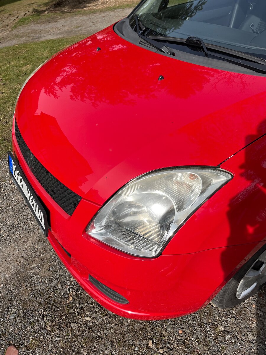 Suzuki Swift 1.3 - 10