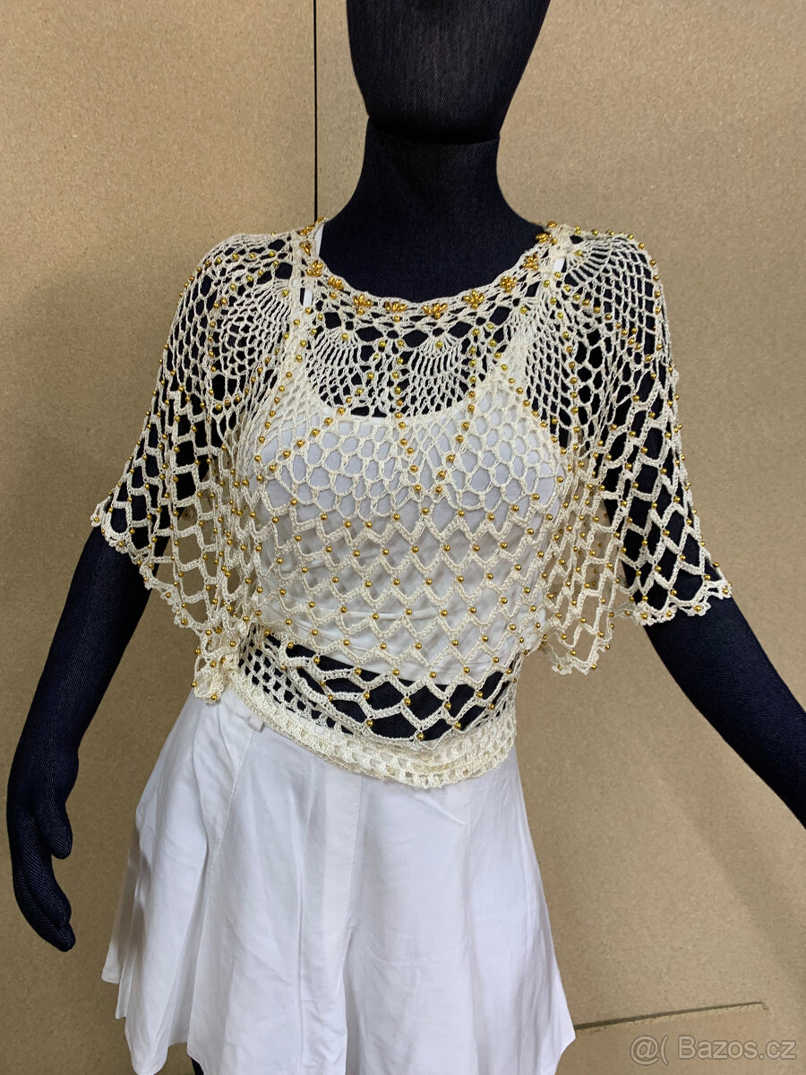 Dámské oblečení - háčkovaný top s korálky - 10