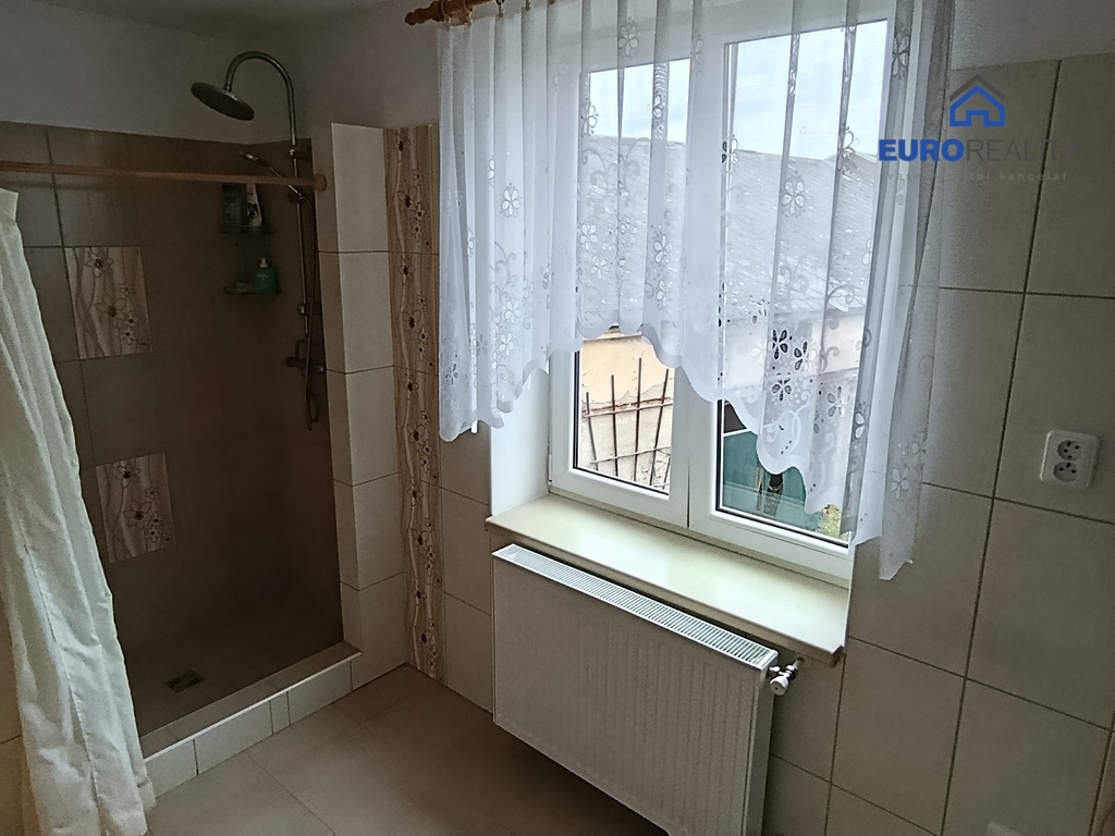 Prodej, rodinný dům, 208 m2, Teplá - 10