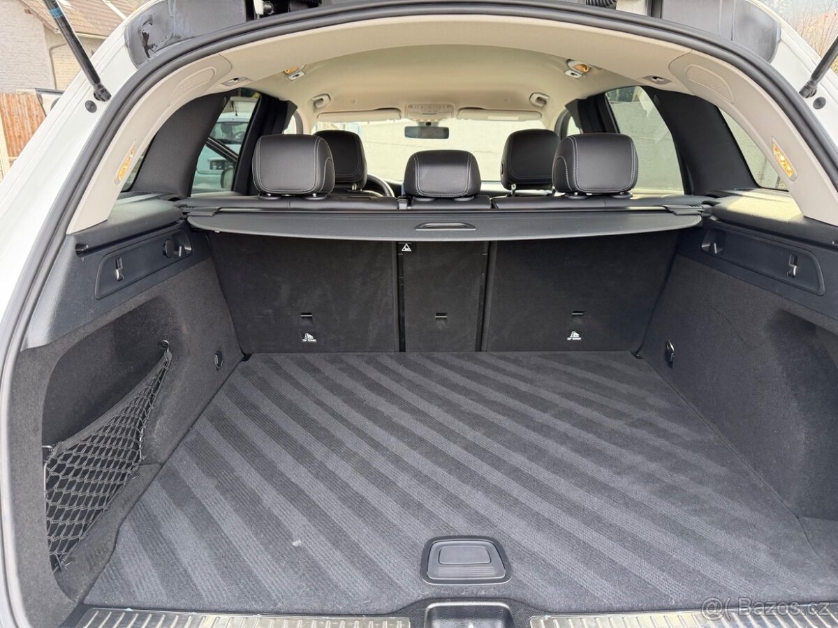 Mercedes-Benz GLC 200 4MATIC | 2022 | WEBASTO | DPH - 10