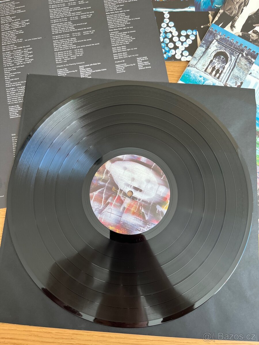 U2 – Achtung Baby - 10