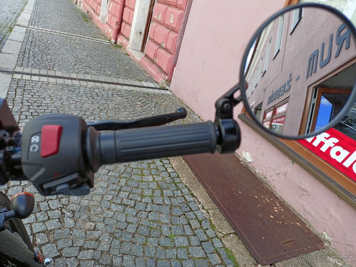 Jawa 350 Bobber, Chrome - 10