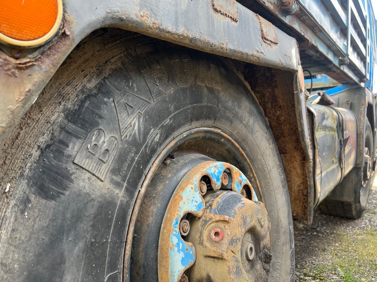 Tatra 815 6x6 tahač - 10